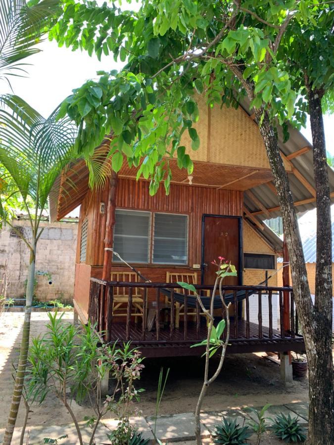 Montra Long Beach Bungalows Ko Lanta Eksteriør bilde